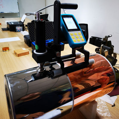 Portable Roller Ultrasonic Hardness Tester SU-320R Operasi yang ramah